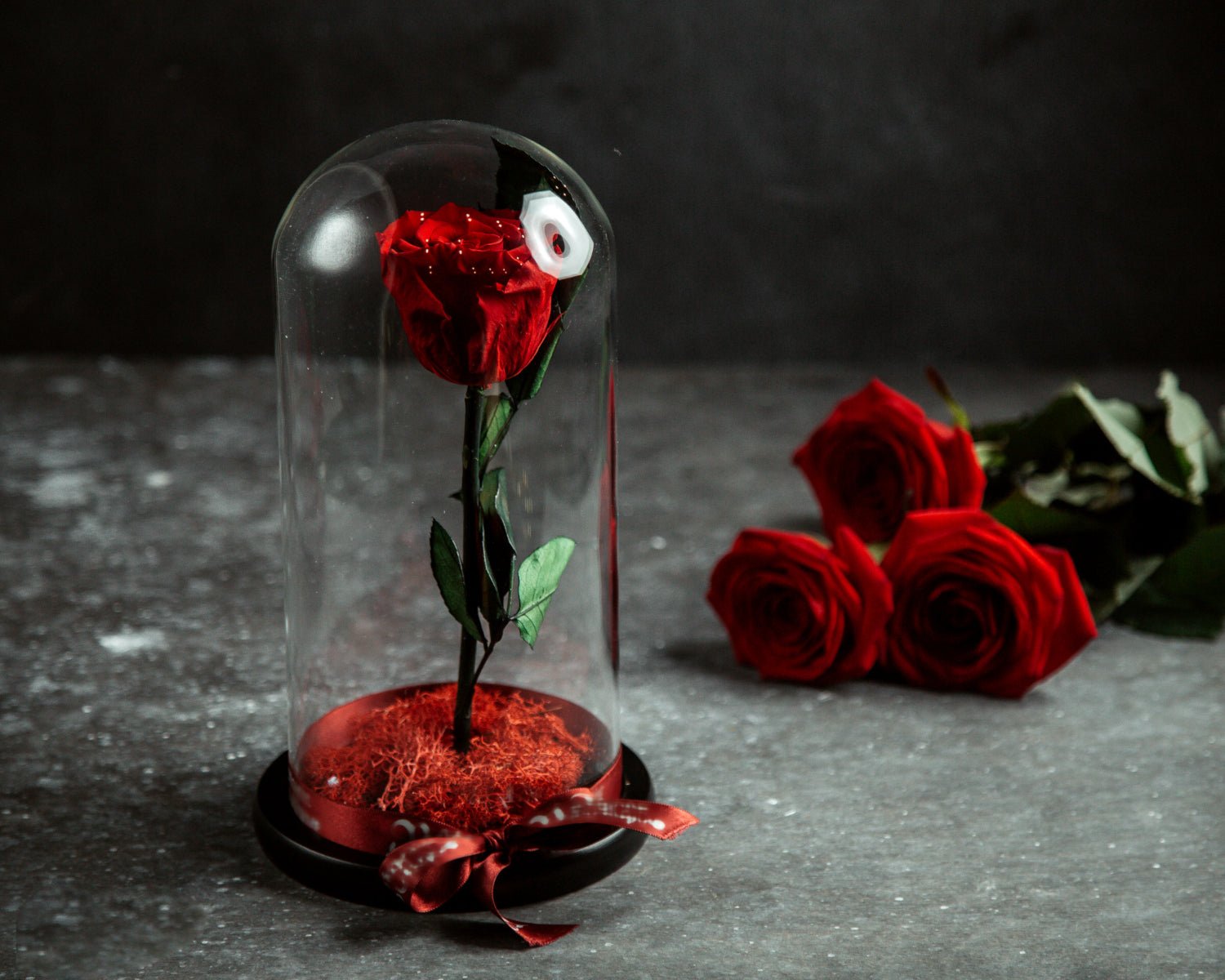 Wieczne róże - co to, jak to działa i ile żyje? - Flower Store