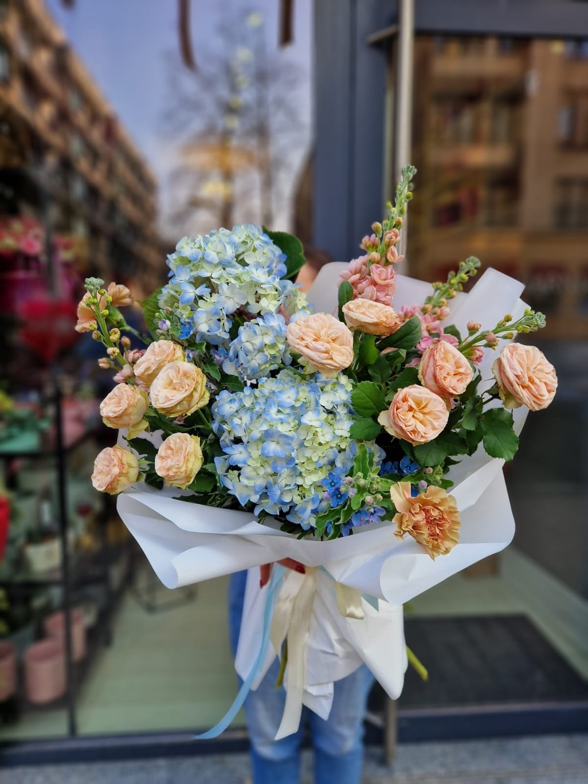 Bukiet Kwiatów Smart Blue - kwiaty Flower Store Warszawa