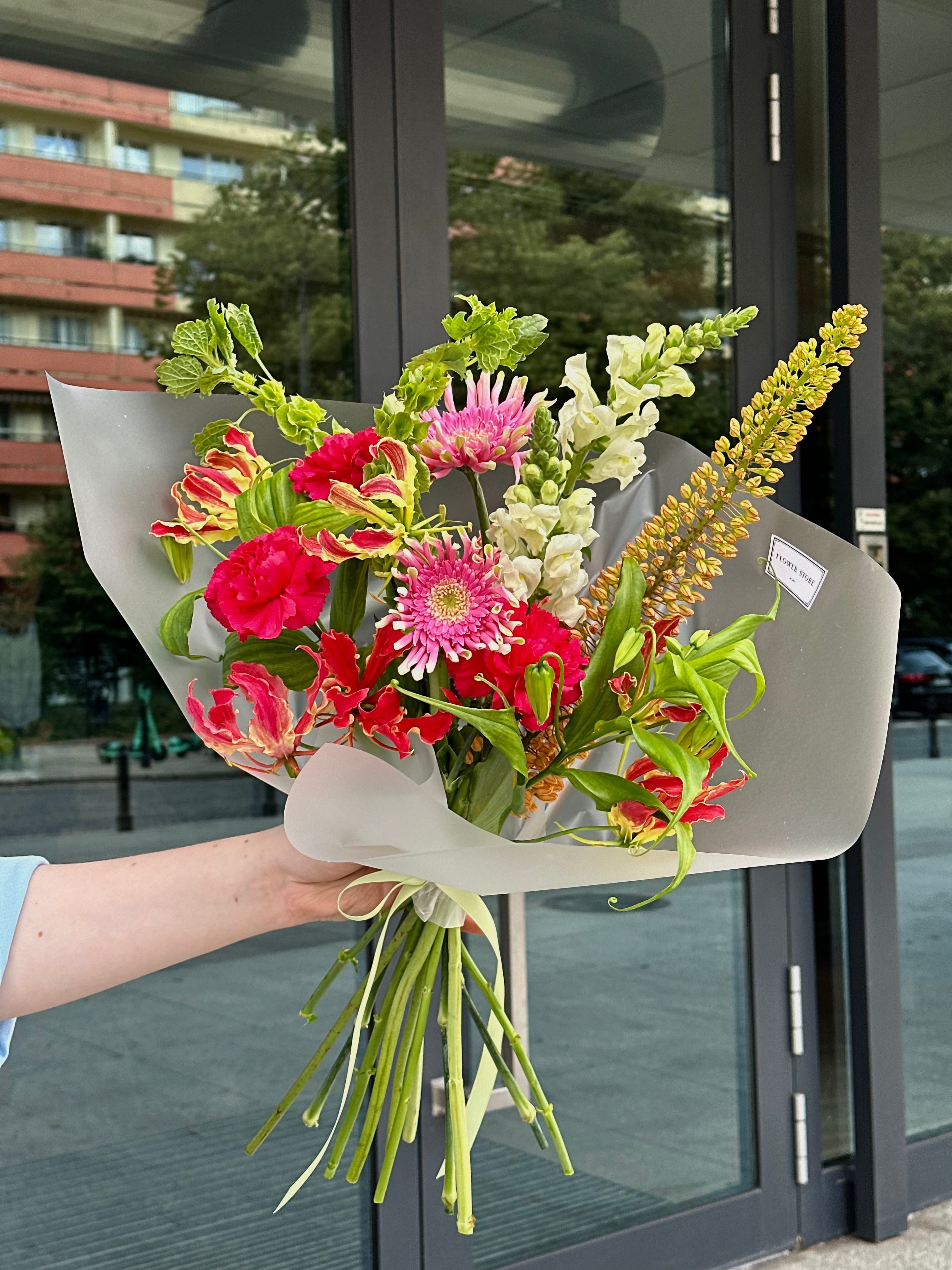 🎥  Florystyczne hacki z TikToka – które naprawdę działają?