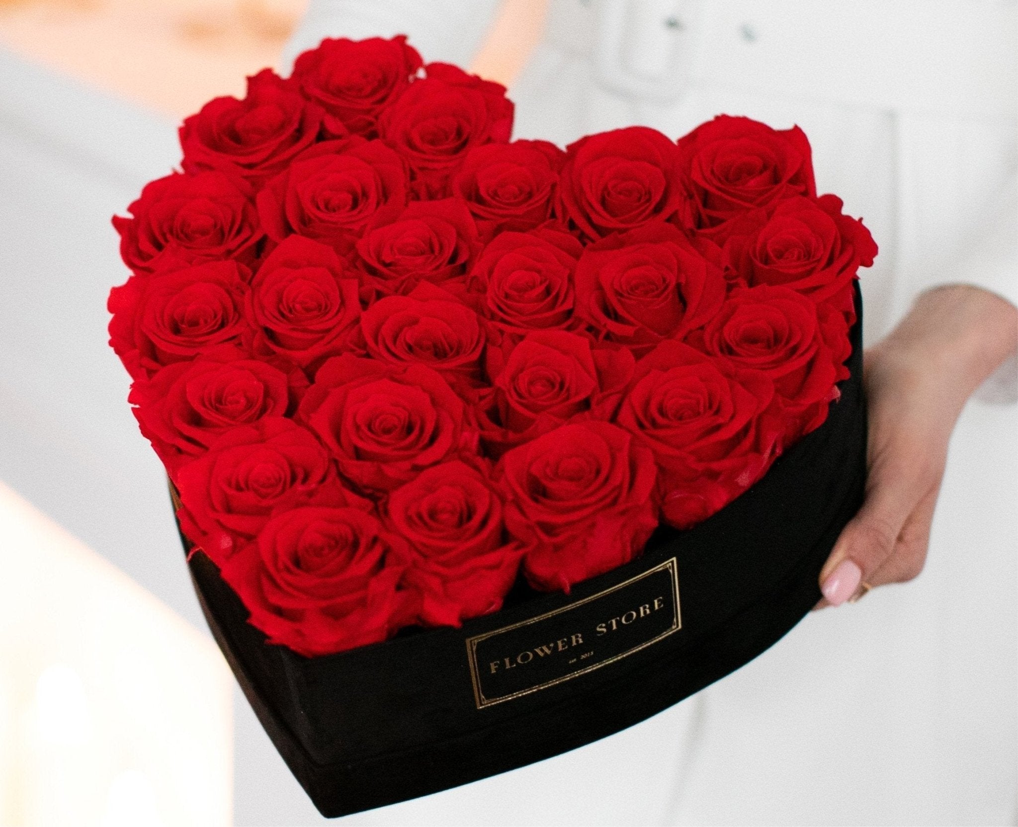 Jakie kwiaty kupić na Walentynki dla dziewczyny? - Flower Store