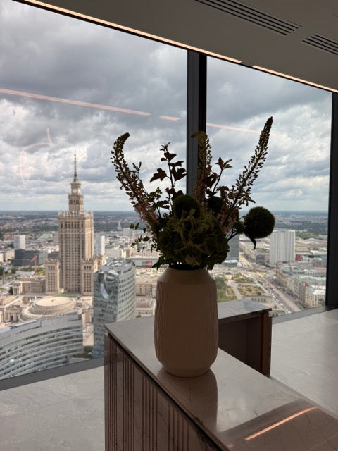 Bukiet dla firmy – dekoracja kwiatowa biura, Flower Store Warszawa