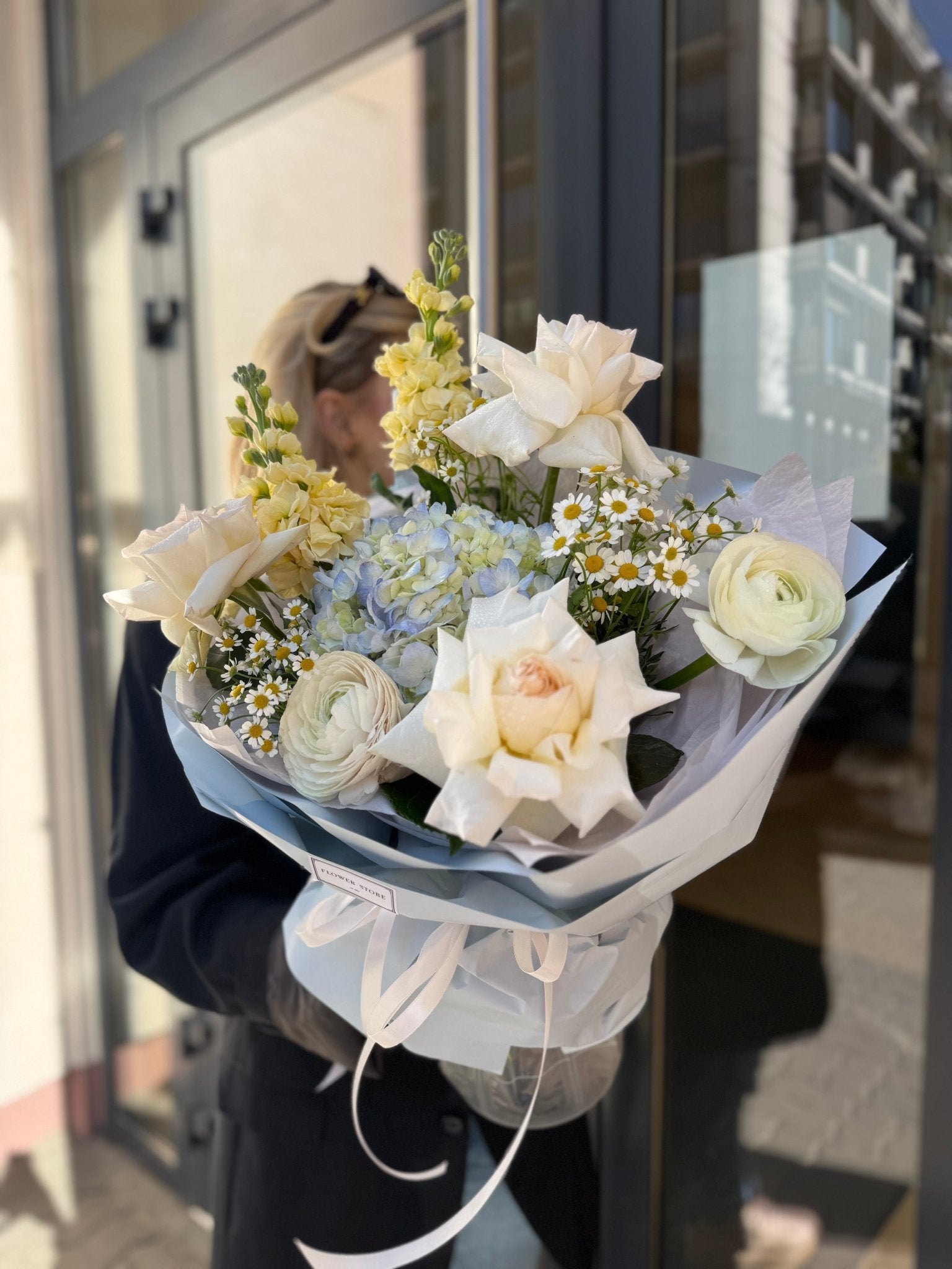 Bukiet Kwiatów Smart Lady - kwiaty Flower Store Warszawa