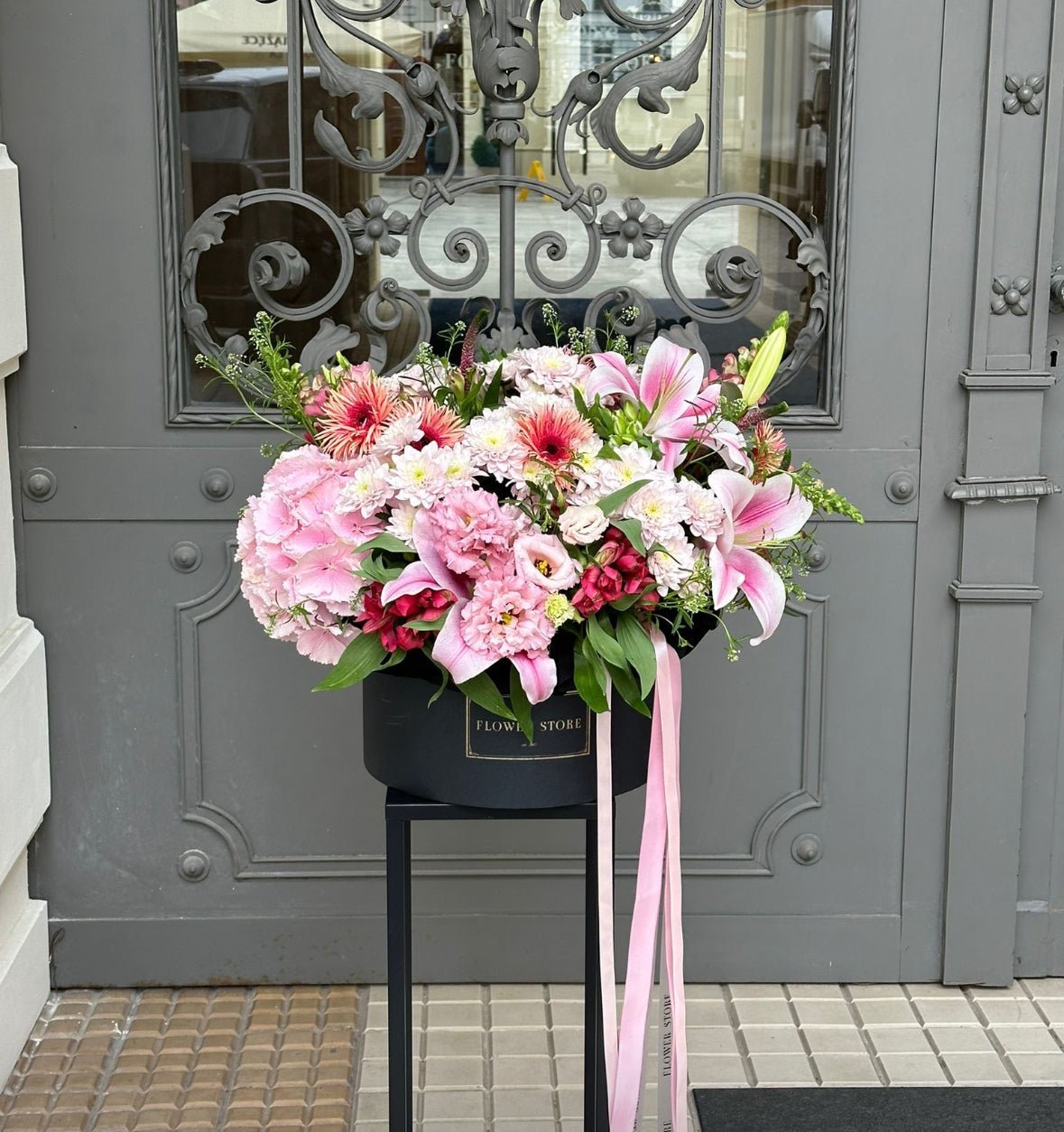 Flowerbox Elegancki Gest - kwiaty Flower Store Warszawa