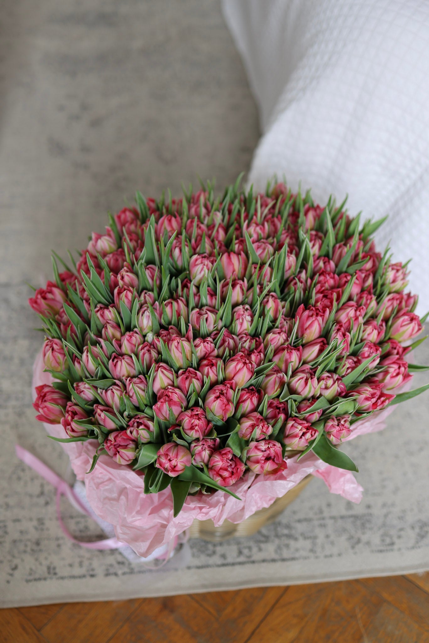 Kosz Różowych Tulipanów "Różowa Wiosna" - kwiaty Flower Store Warszawa