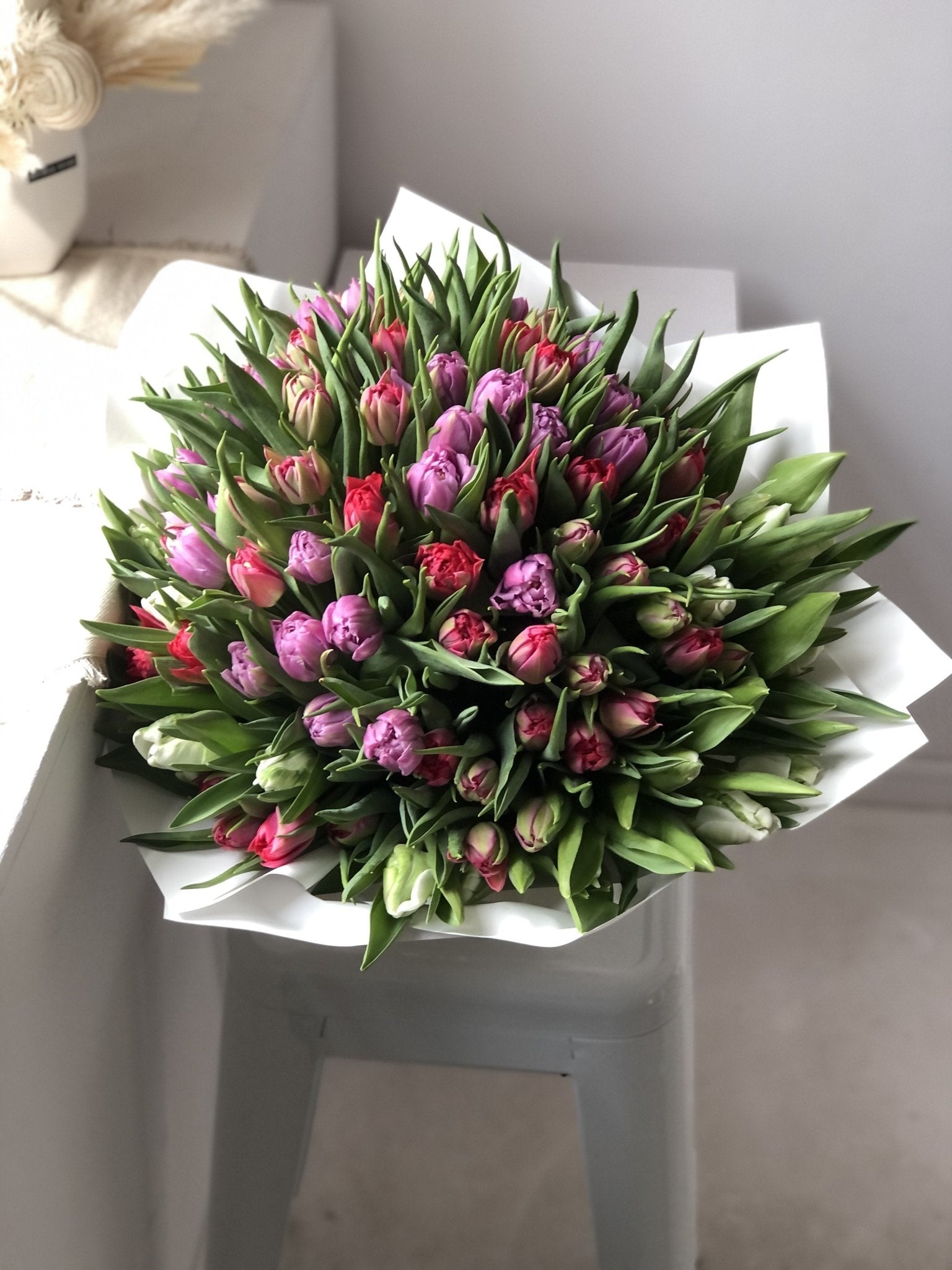 Bukiet pełnych 100 tulipanów - kwiaty Flower Store Warszawa